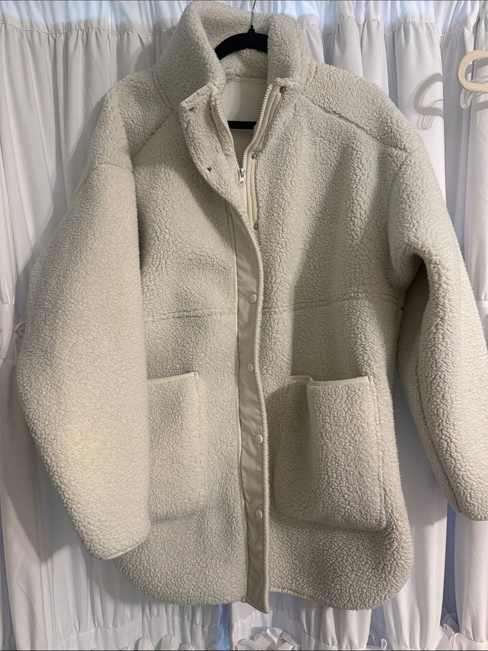 Yogalicious Cream Sherpa Teddy Jacket